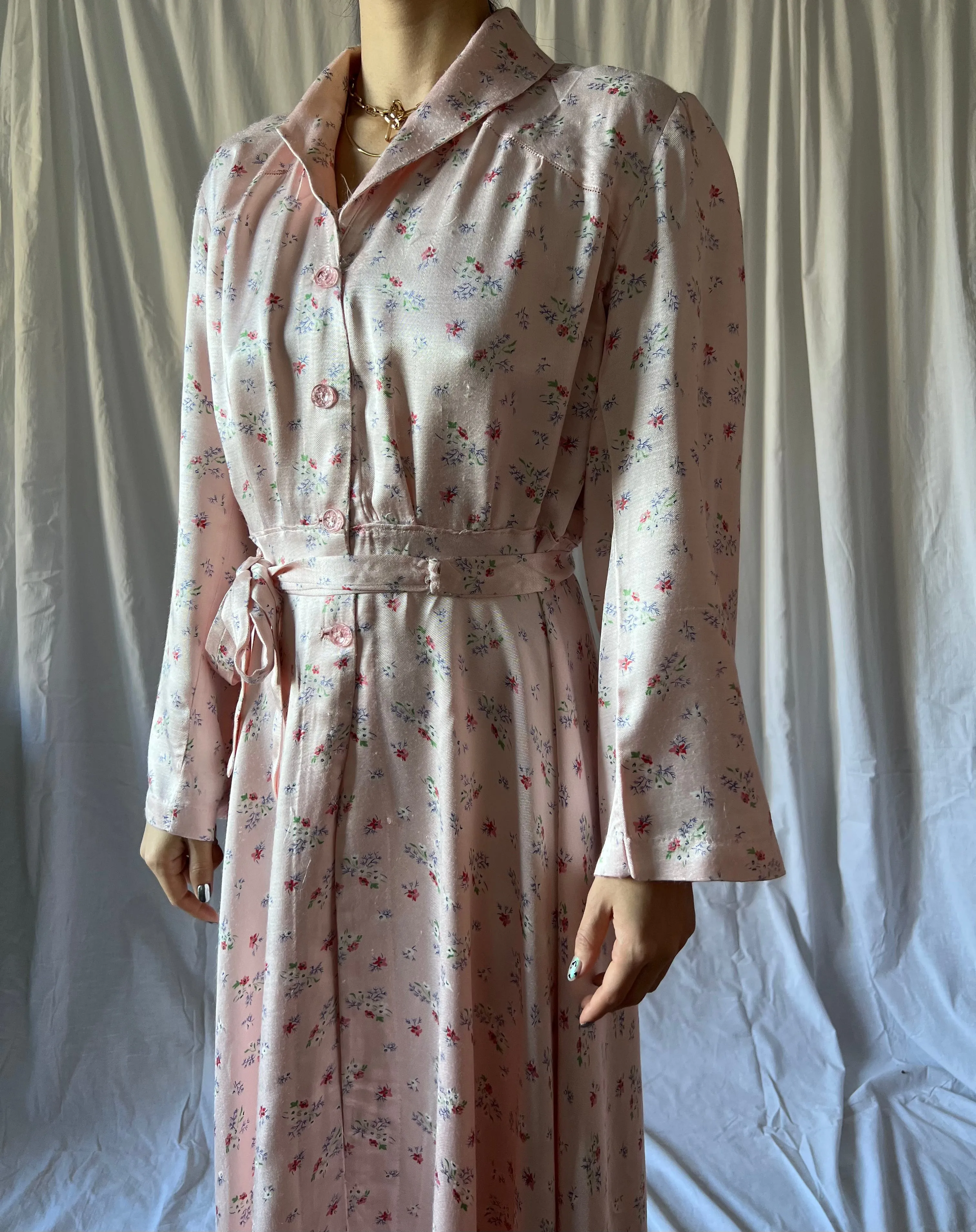 1930s floral gown robe soft pink silk satin