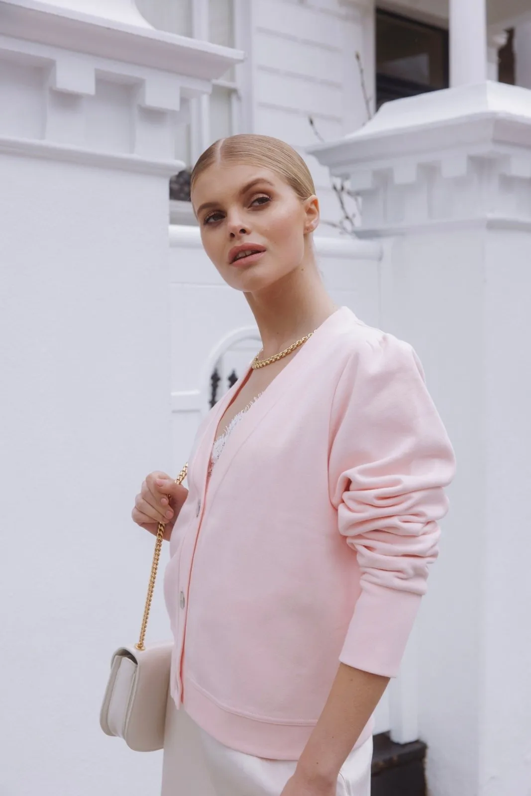 "The Czara" - Cropped Cardigan (Pink)